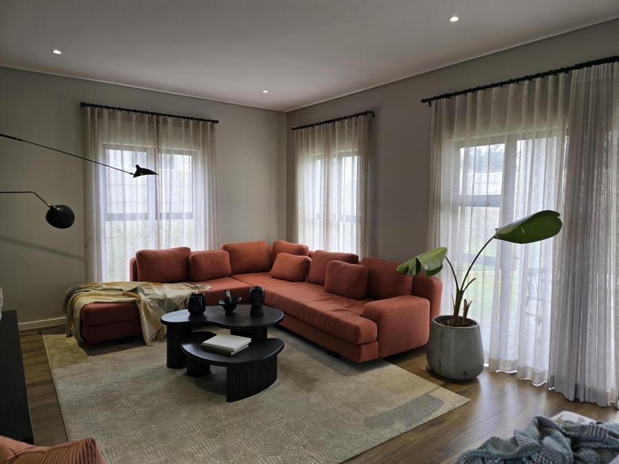 To Let 3 Bedroom Property for Rent in Jakarandas Western Cape